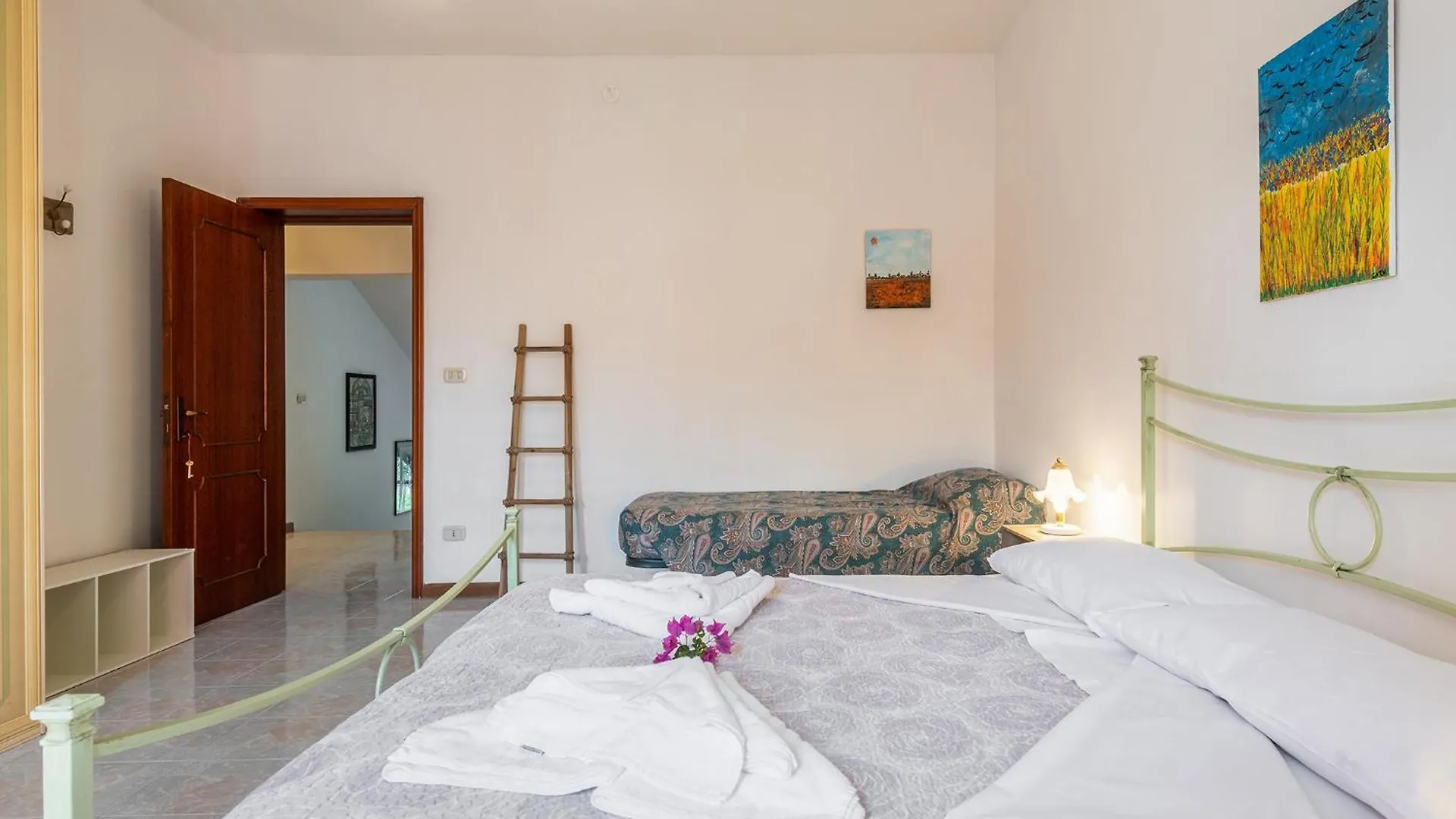 Bed & Breakfast Bed and Breakfast Il Giardino dell'Arte Capoterra