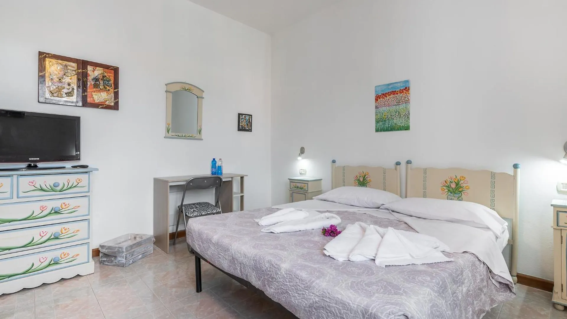 Bed & Breakfast Bed and Breakfast Il Giardino dell'Arte Capoterra